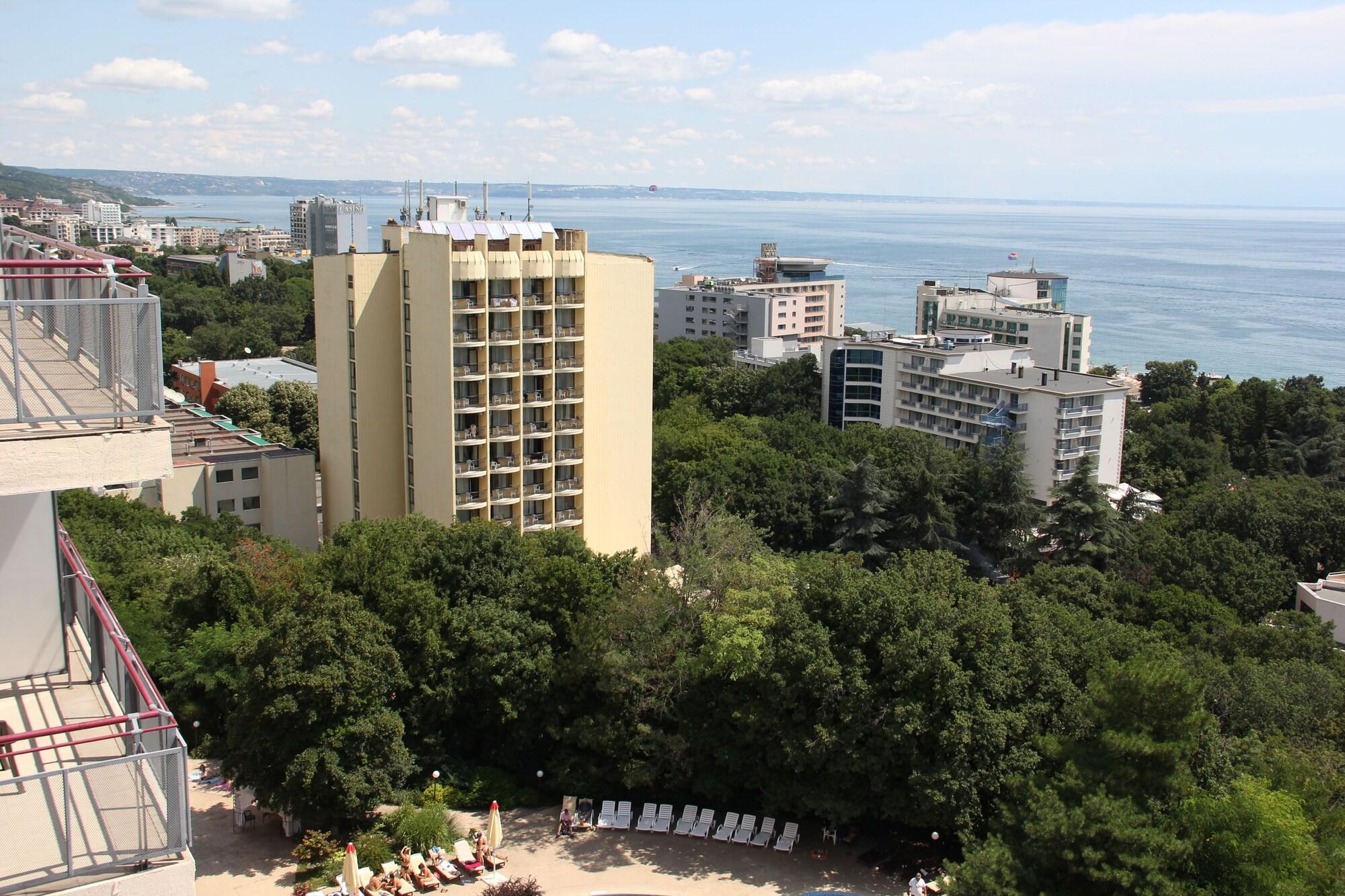 Apollo Spa Resort - Ultra All-Inclusive , Pools & Free Beach, Individual Ac In Every Room Золоті Піски Екстер'єр фото